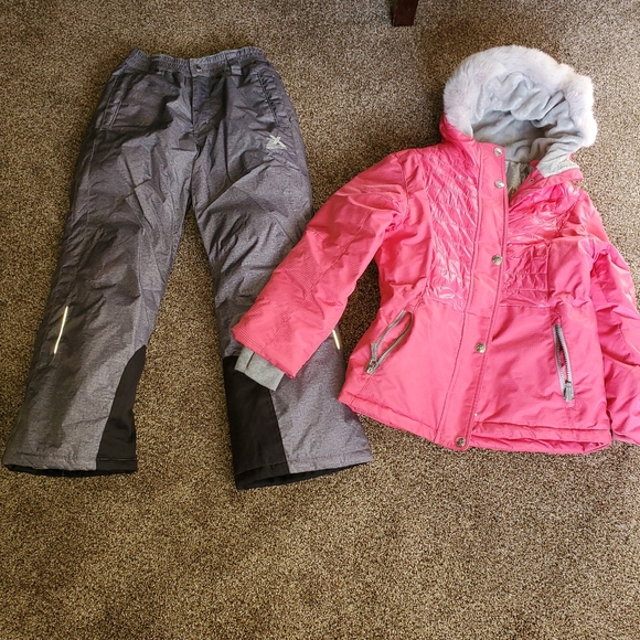 Girls snowboard outfit